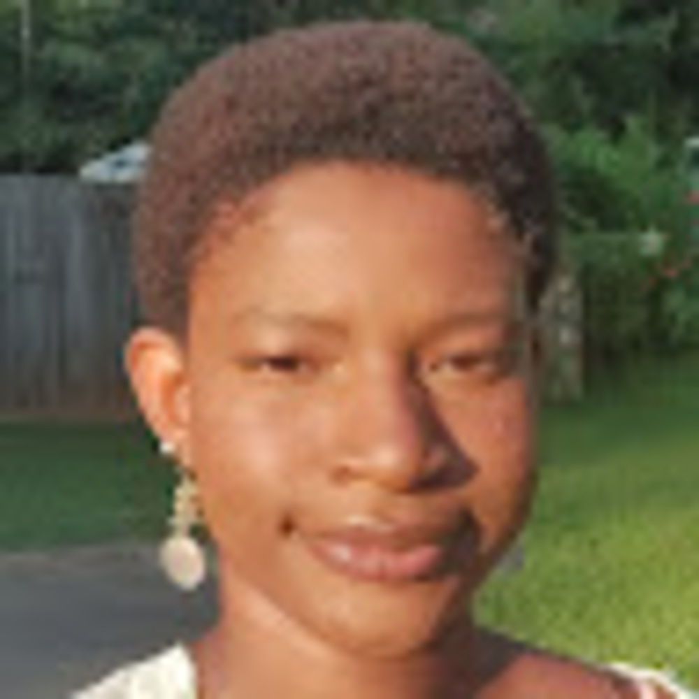 Meet your Posher, Jeneva